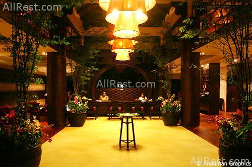 Karon Beach Resort & Spa 7